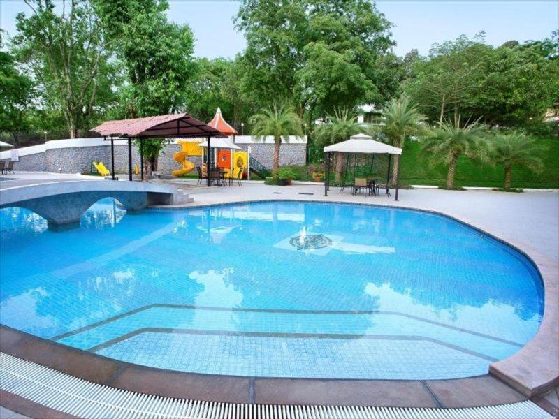 Villa San Lawrenz Lonavala Exterior photo