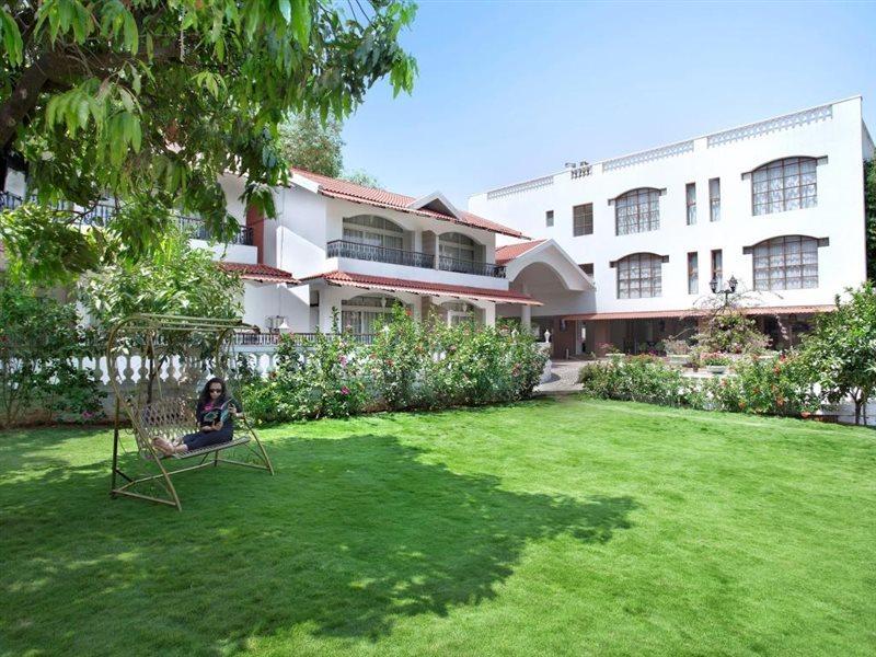 Villa San Lawrenz Lonavala Exterior photo